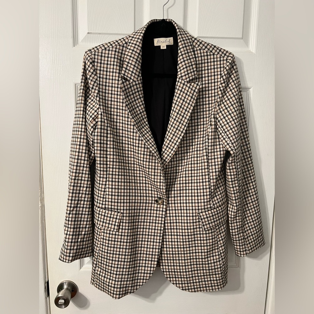 Women’s plaid blazer - Size M